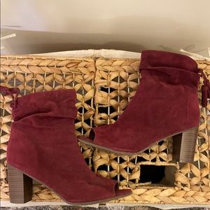 Breckelle’s Burgundy open toe booties